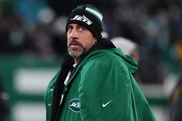 Les Jets de New York ont licencié le quart-arrière Aaron Rodgers à l'avance